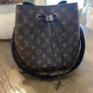 Louie Vuitton NeoNoe MM